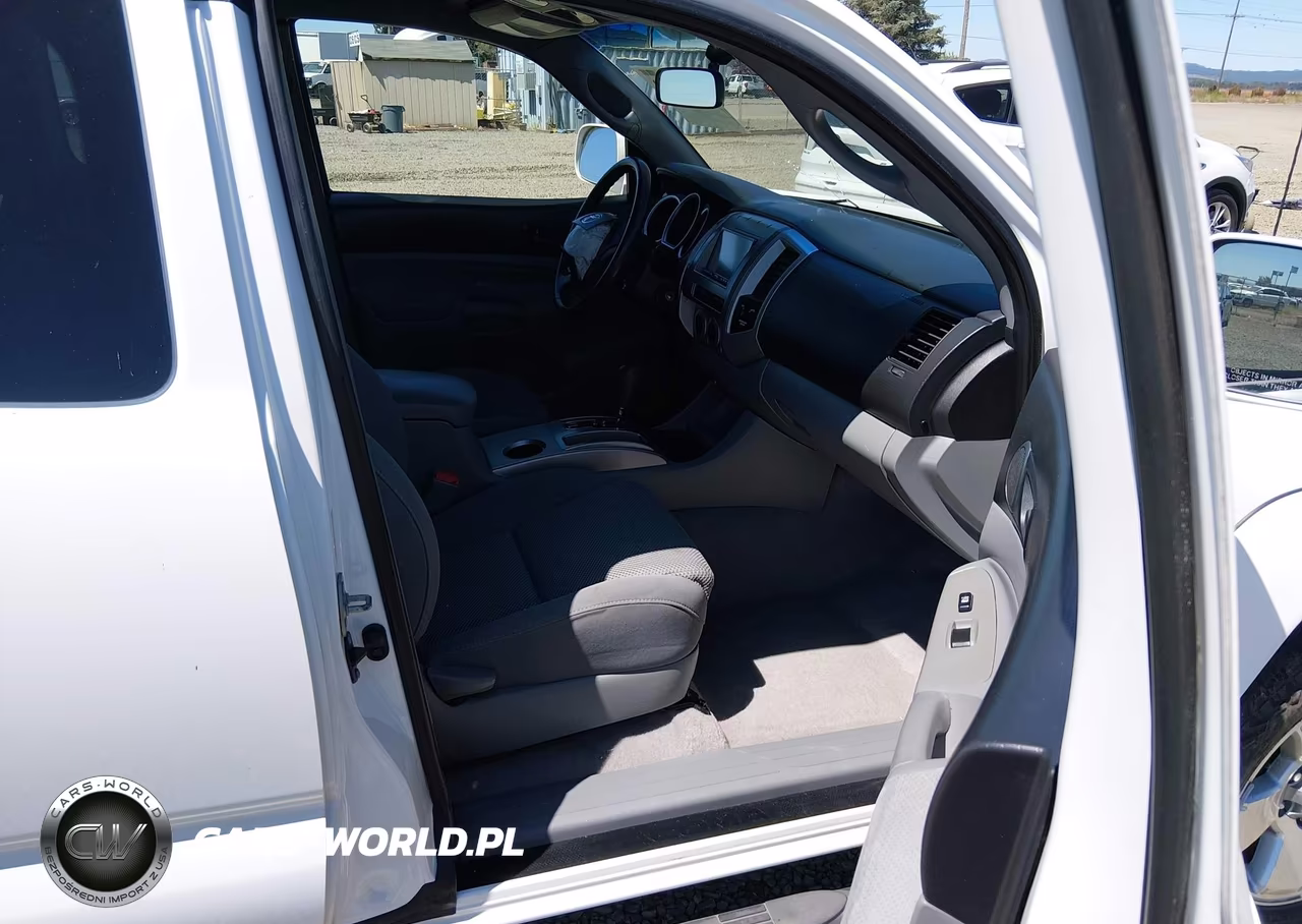 2007 Toyota Tacoma Prerunner V6 VIN:5TETU62N97Z443514 - 5