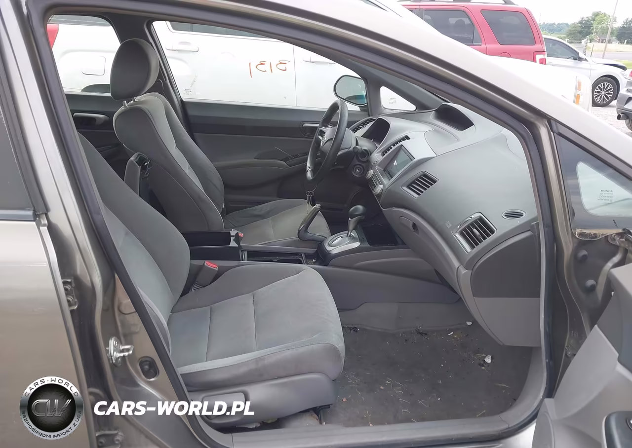 2008 Honda Civic Lx VIN:2HGFA16528H317917 - 5