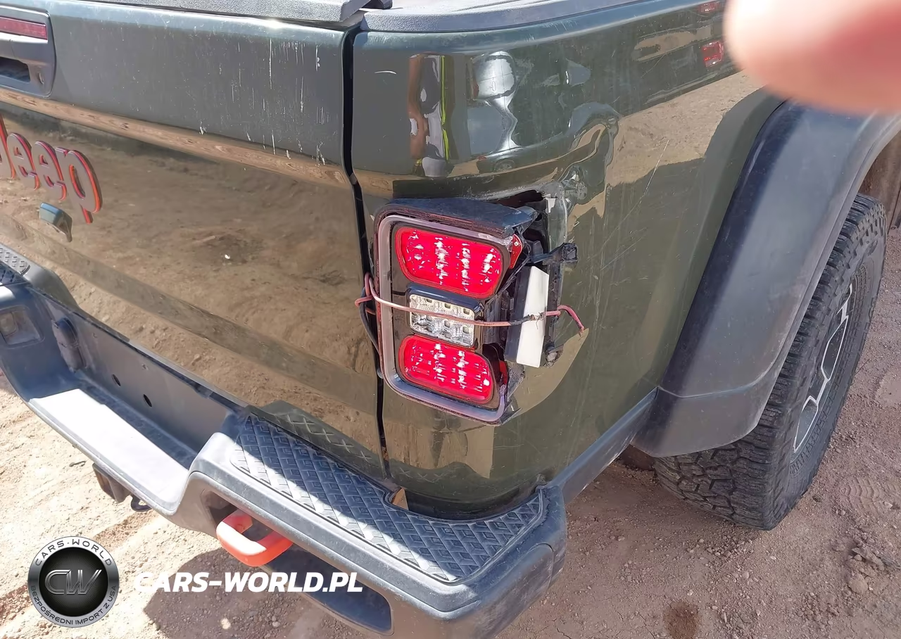 2021 Jeep Gladiator Mojave 4X4 VIN:1C6JJTEG8ML587553 - 17
