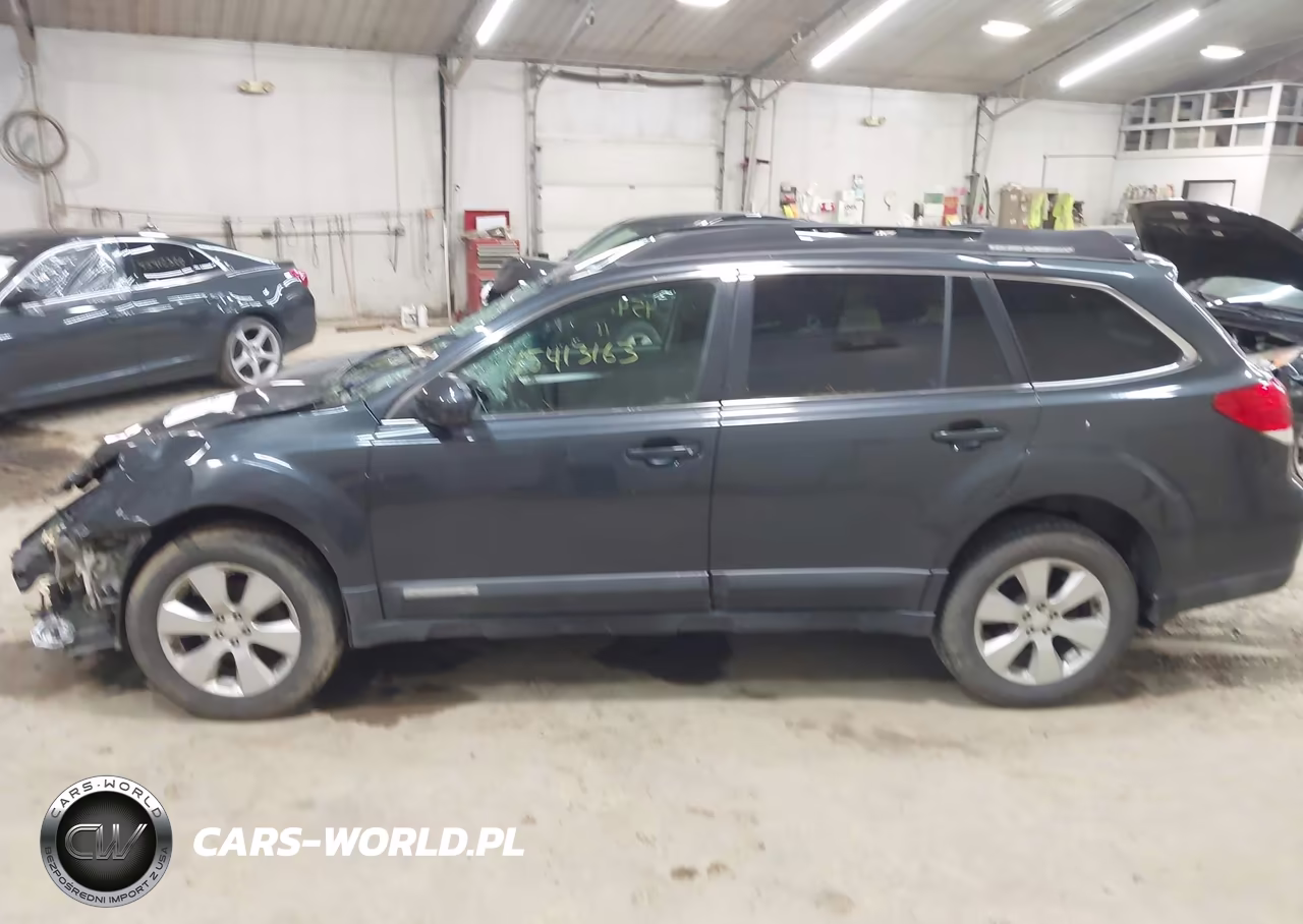 2011 Subaru Outback 2.5I Premium VIN:4S4BRCCC3B3334199 - 15
