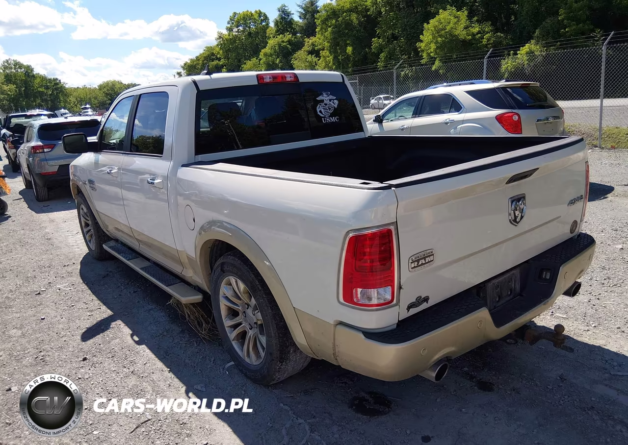 2017 Ram 1500 VIN:1C6RR7PTXHS587188 - 3