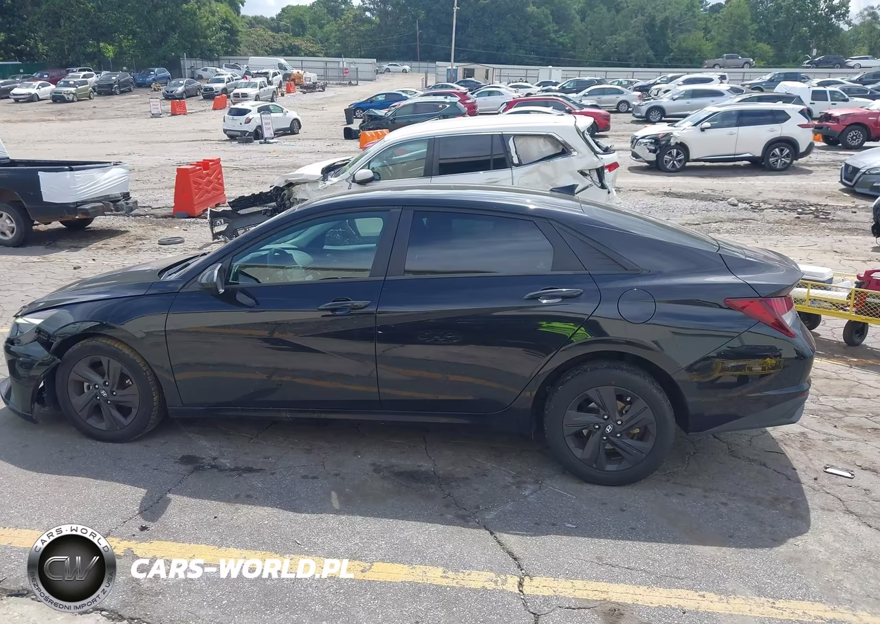 2022 Hyundai Elantra Sel VIN:5NPLM4AG2NH077807 - 14