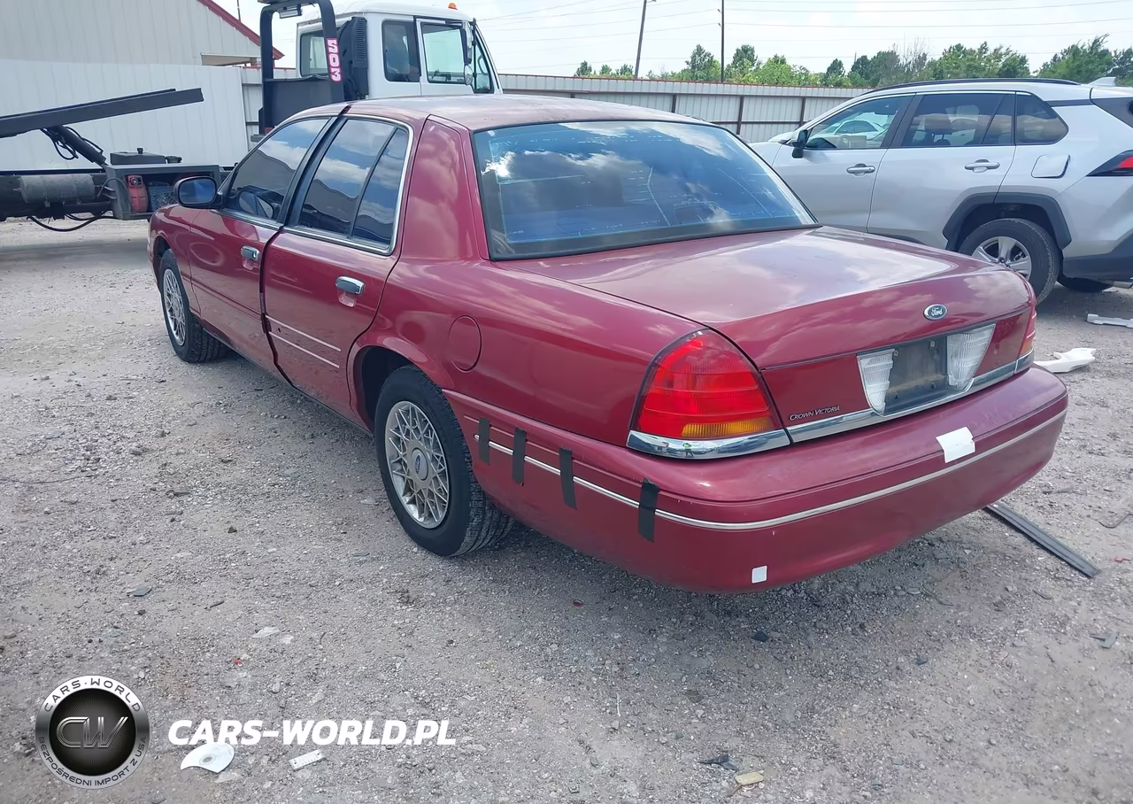 2002 Ford Crown Victoria Standard VIN:2FAFP73W02X111513 - 3
