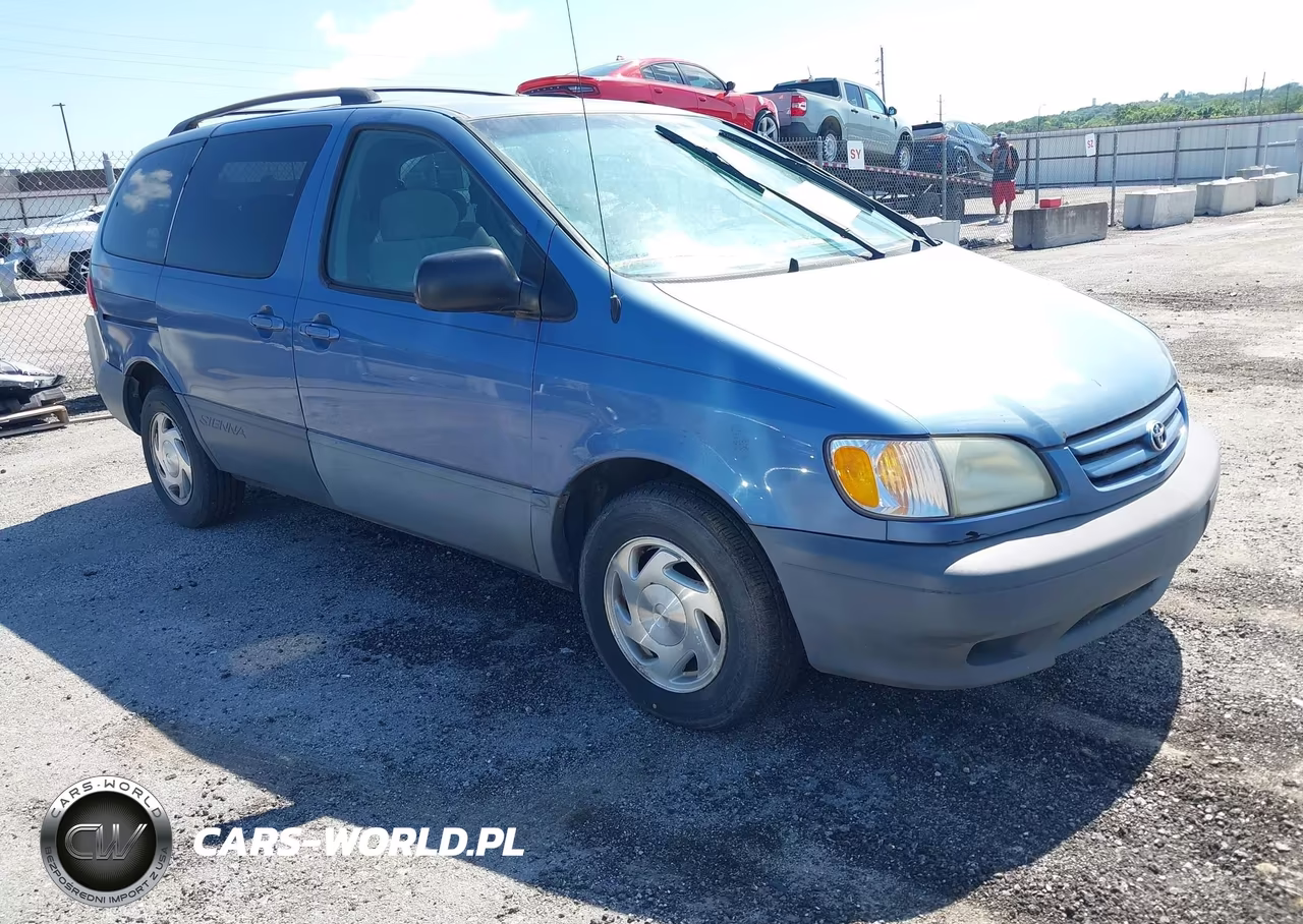 2003 Toyota Sienna