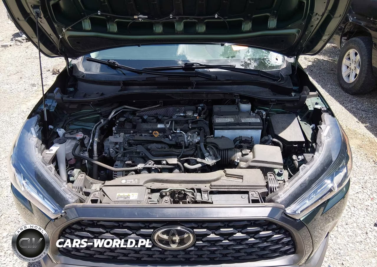 2022 Toyota Corolla Cross Le VIN:7MUCAAAG4NV005725 - 10