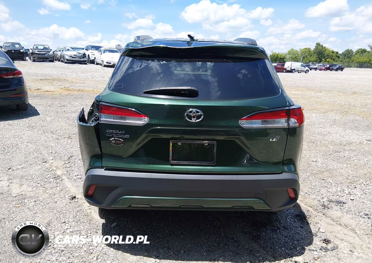 2022 Toyota Corolla Cross Le VIN:7MUCAAAG4NV005725 - 17