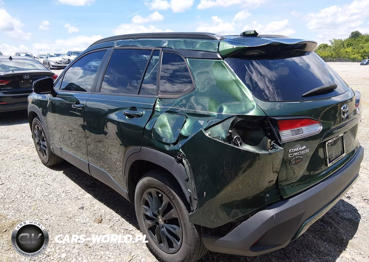 2022 Toyota Corolla Cross Le VIN:7MUCAAAG4NV005725 - 6