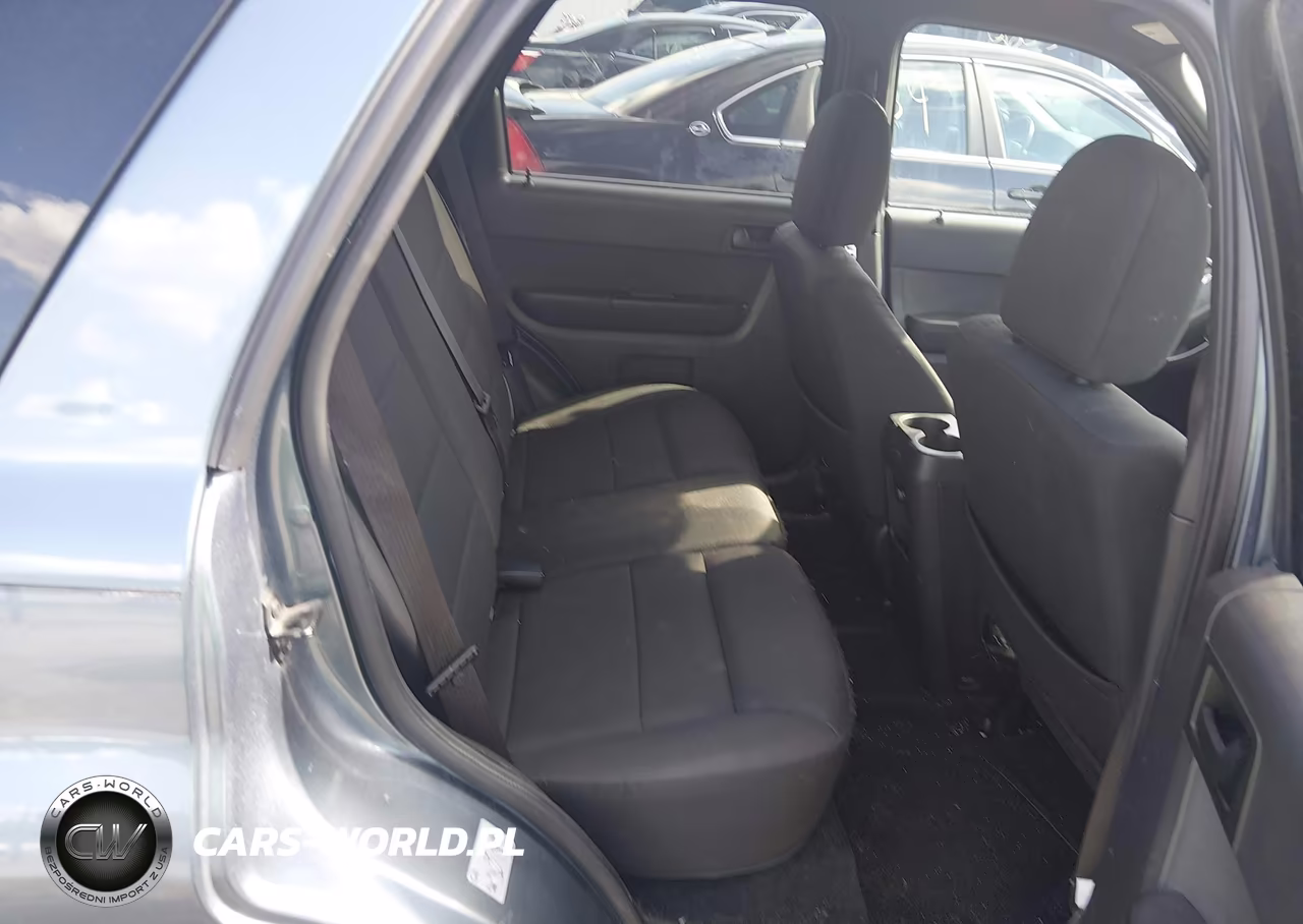 2010 Ford Escape Xlt VIN:1FMCU9D78AKC22624 - 8
