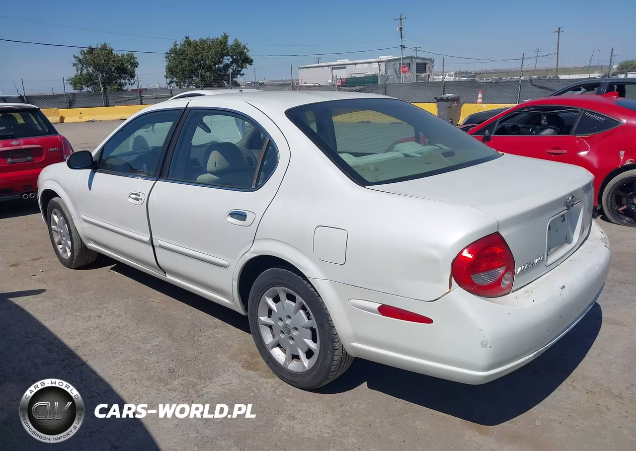 2001 Nissan Maxima Gxe VIN:JN1CA31D61T833348 - 3
