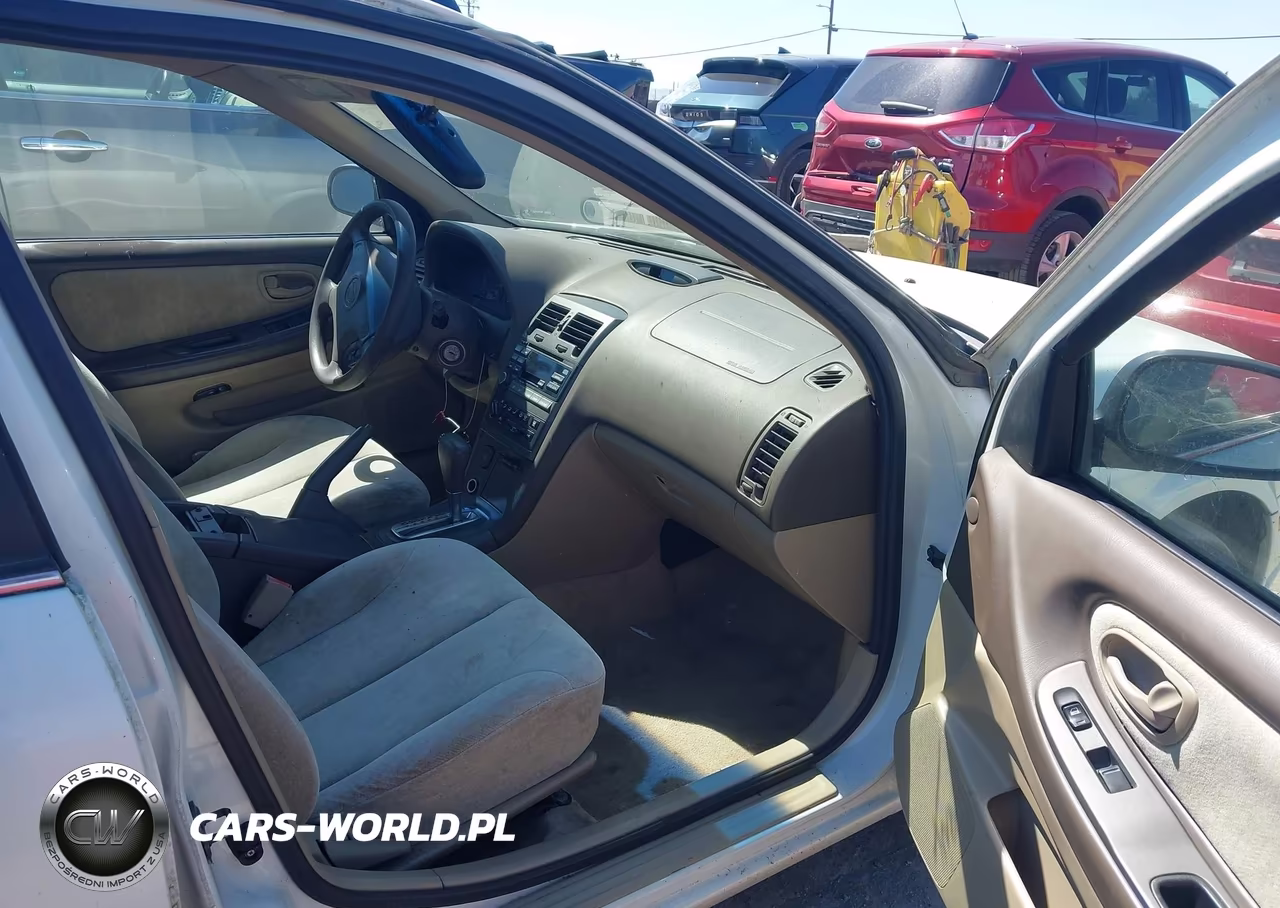 2001 Nissan Maxima Gxe VIN:JN1CA31D61T833348 - 5
