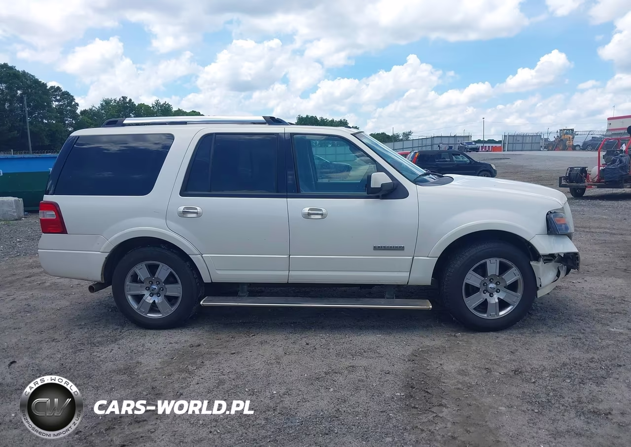 2008 Ford Expedition Limited VIN:1FMFU19568LA00366 - 13