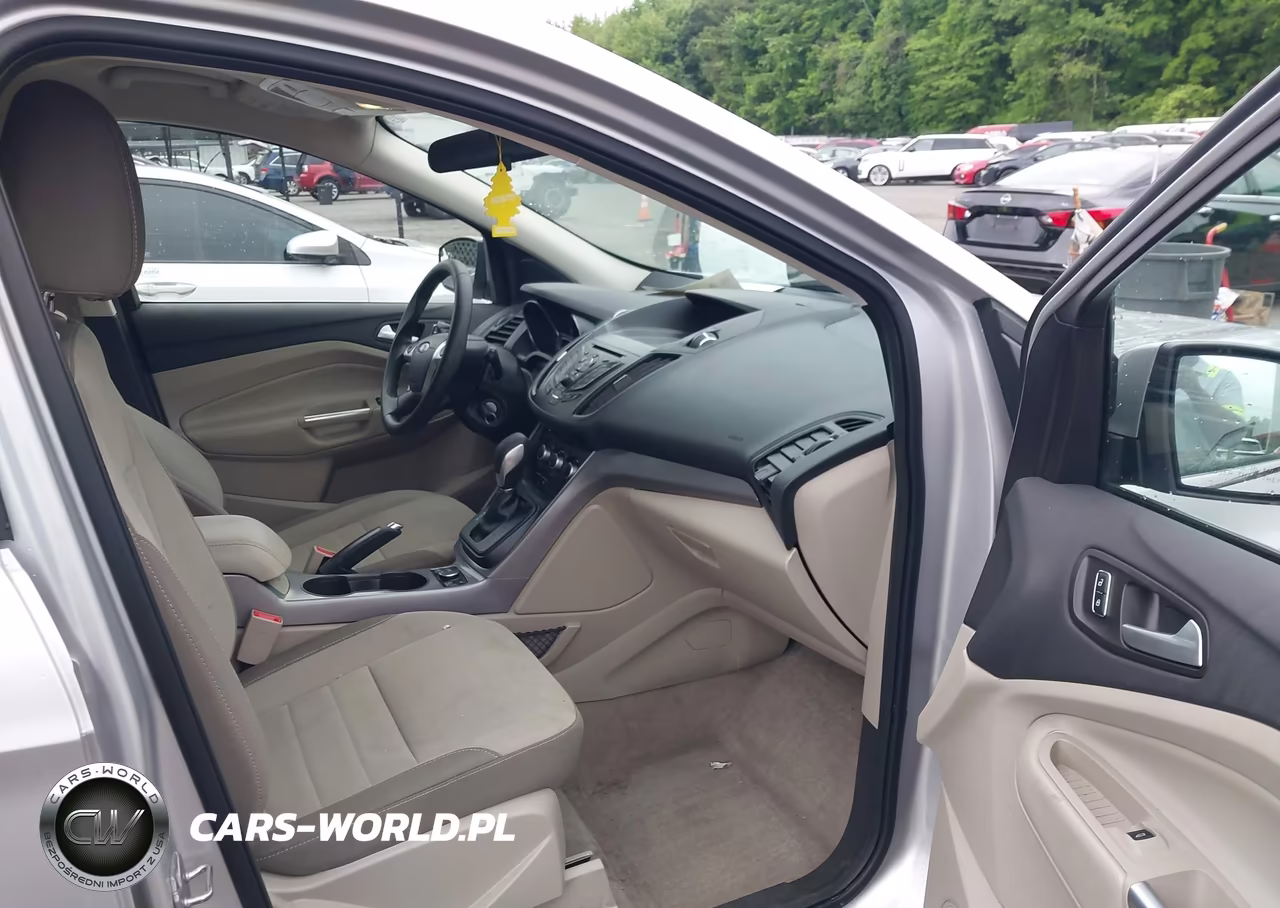 2016 Ford Escape Se VIN:1FMCU9GX0GUC31732 - 5