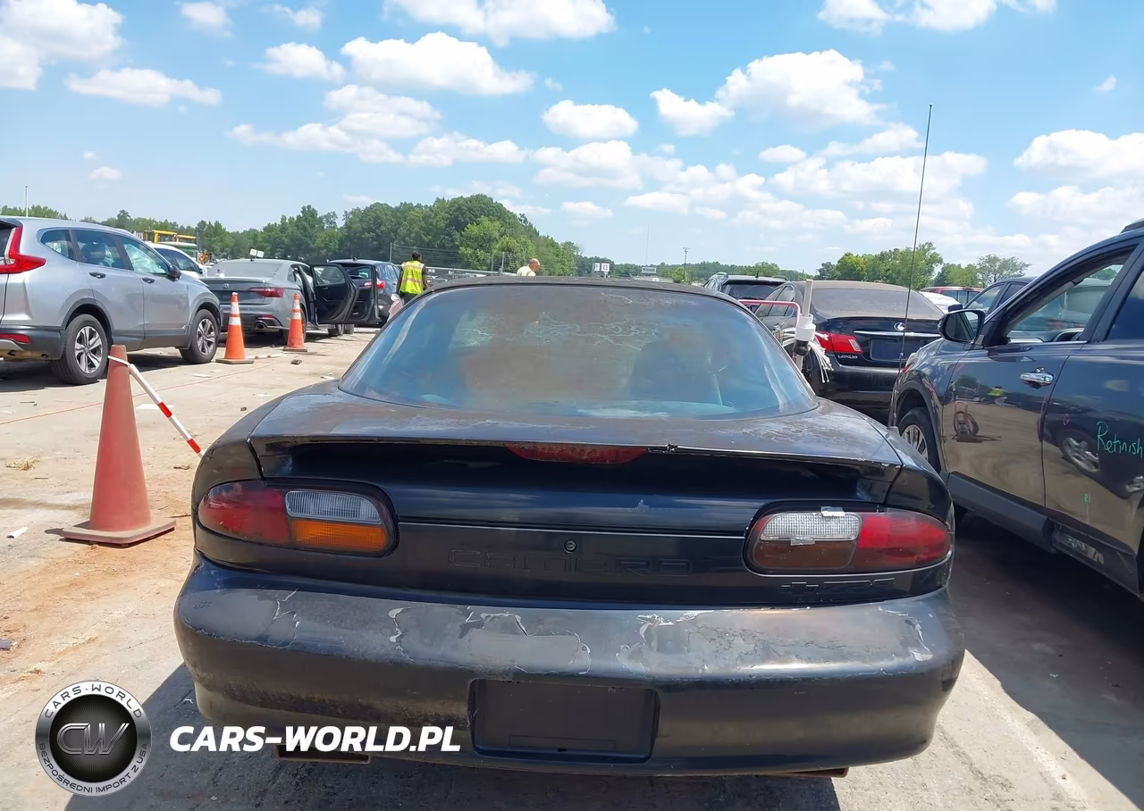 1998 Chevrolet Camaro Z28 VIN:2G1FP22GXW2152363 - 16