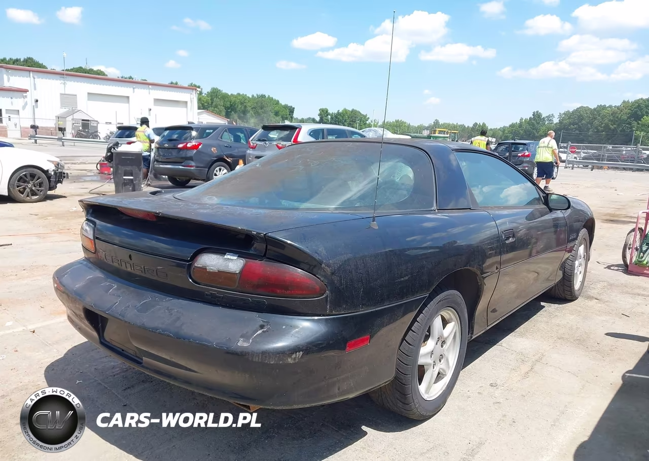 1998 Chevrolet Camaro Z28 VIN:2G1FP22GXW2152363 - 4