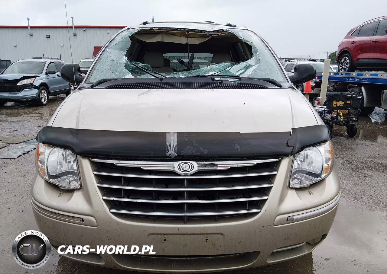 2005 Chrysler Town & Country Limited VIN:2C8GP64L85R123638 - 12