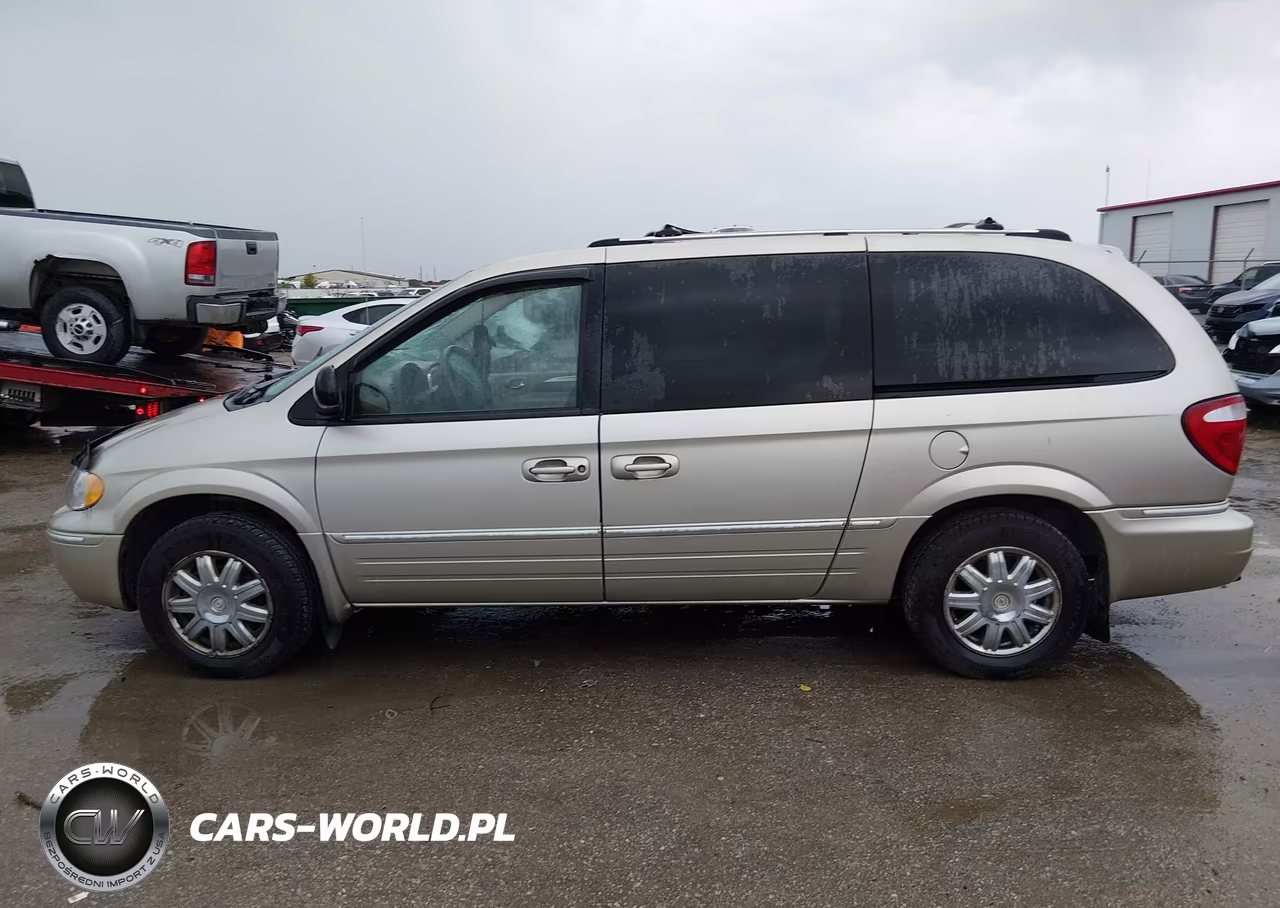 2005 Chrysler Town & Country Limited VIN:2C8GP64L85R123638 - 14