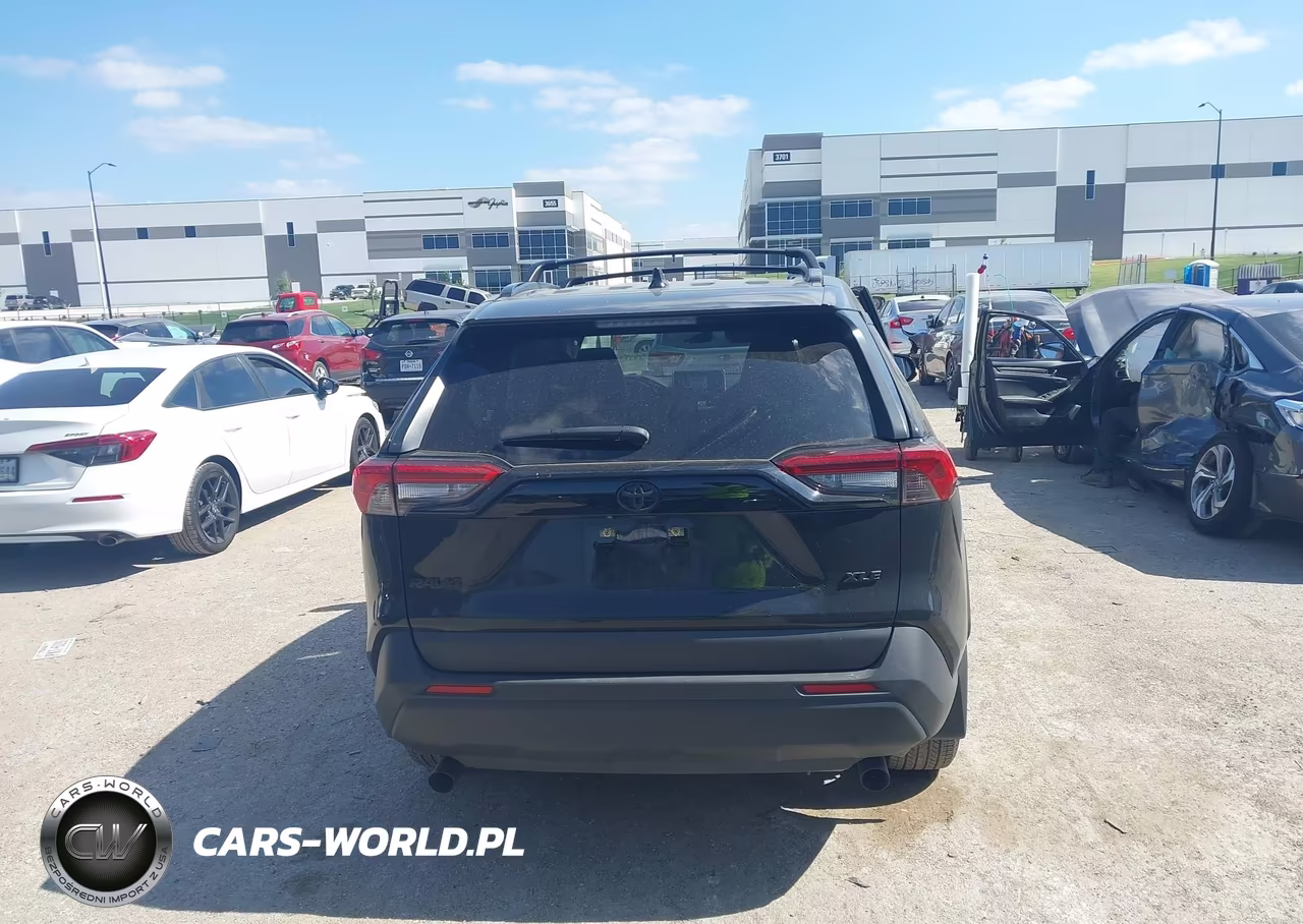 2025 Toyota Rav4 Xle Premium VIN:JTMC1RFV1SJ032857 - 15