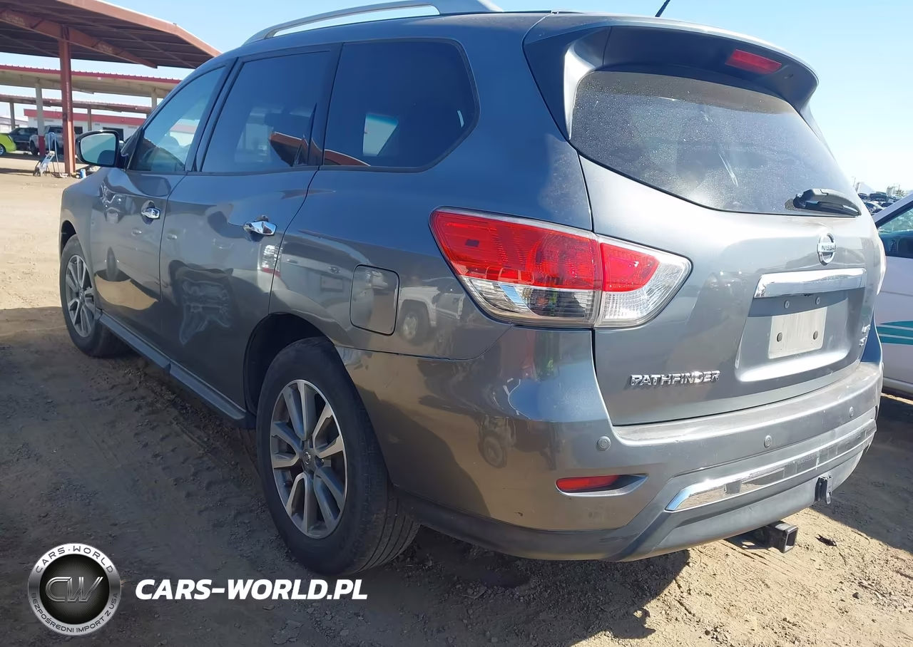 2015 Nissan Pathfinder Platinum-S-Sl-Sv VIN:5N1AR2MM4FC653131 - 3