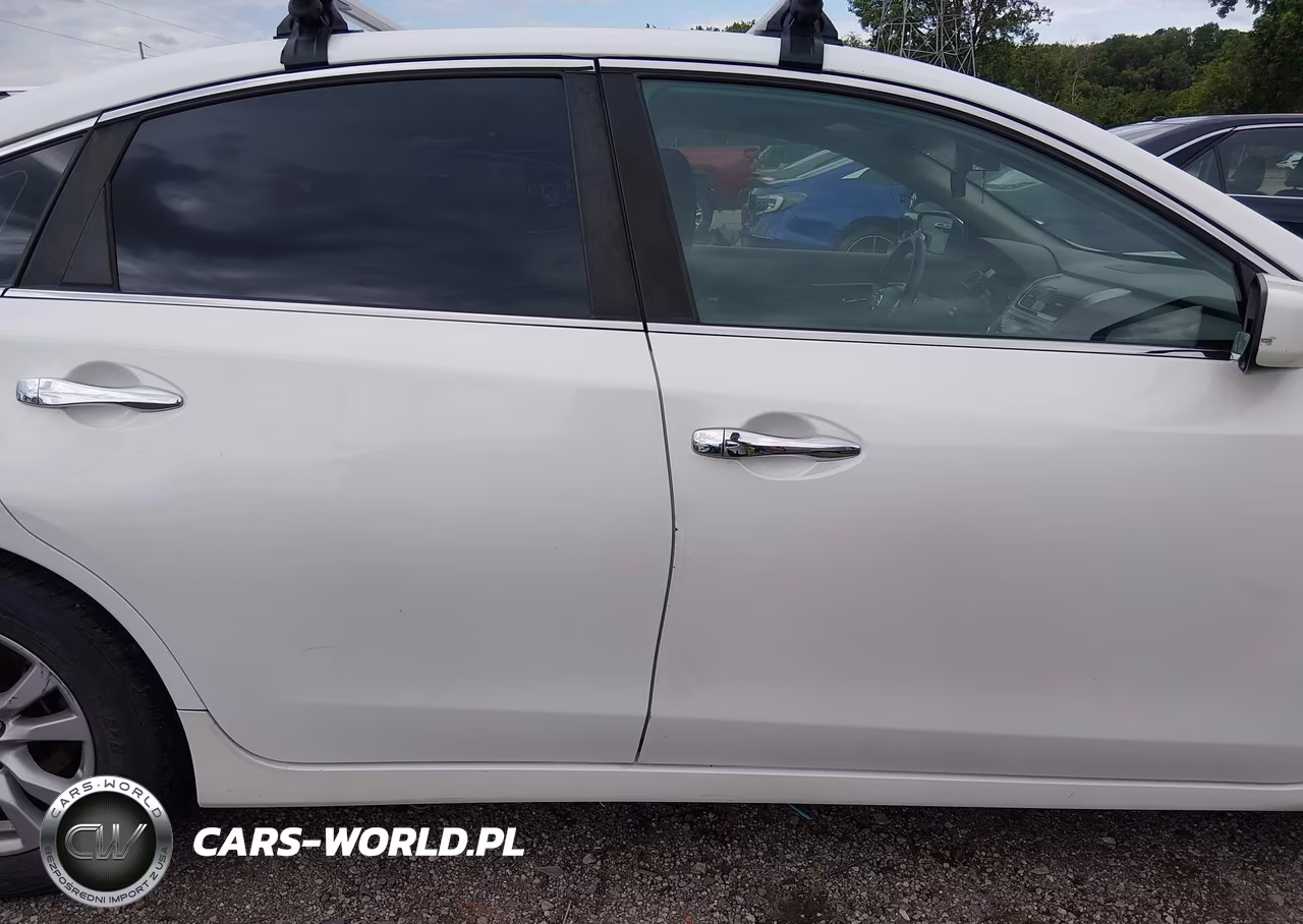 2014 Nissan Altima 2.5 S VIN:1N4AL3AP3EN362901 - 13