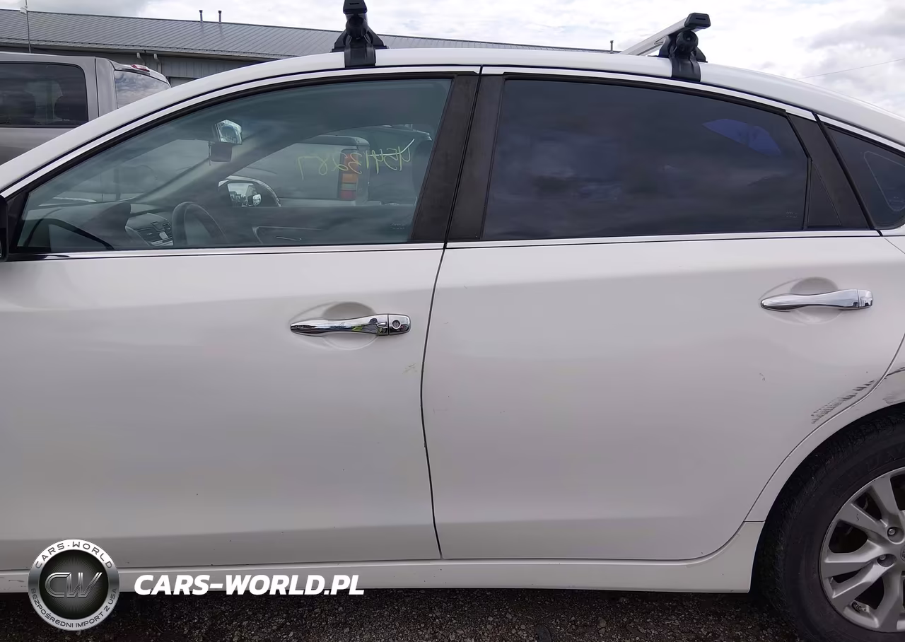 2014 Nissan Altima 2.5 S VIN:1N4AL3AP3EN362901 - 14
