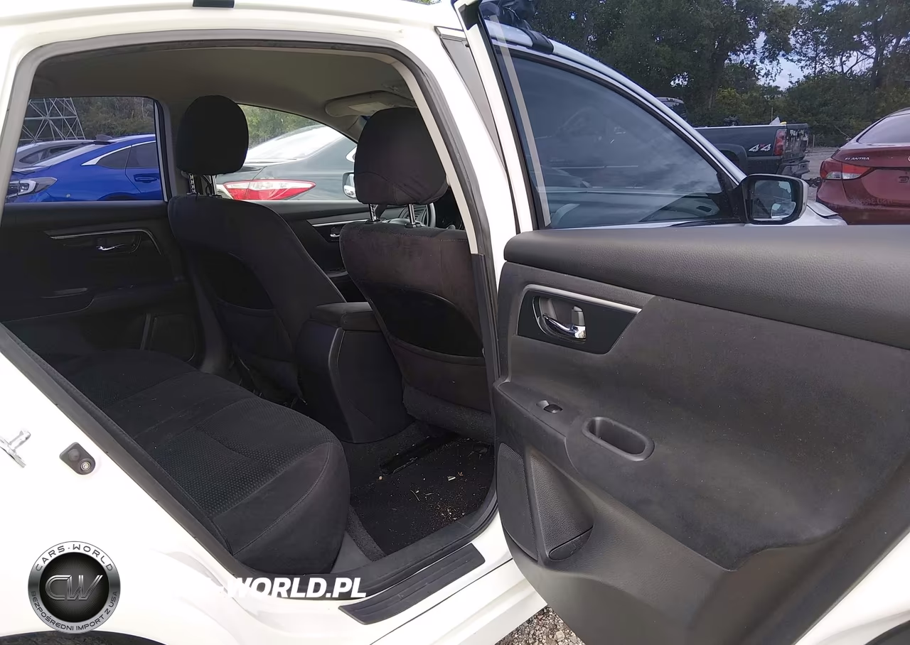 2014 Nissan Altima 2.5 S VIN:1N4AL3AP3EN362901 - 8