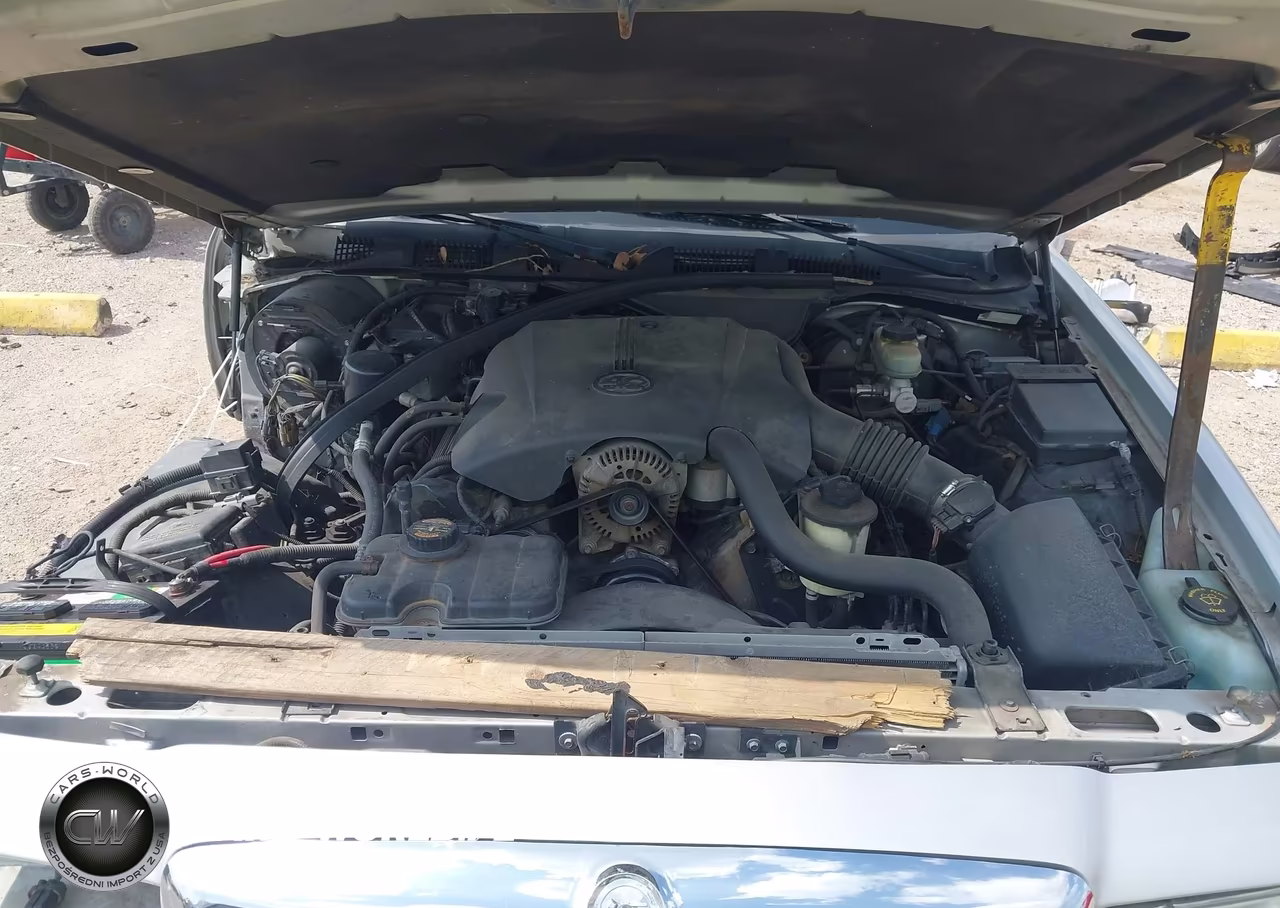 2000 Mercury Grand Marquis Gs VIN:2MEFM74W9YX712055 - 10