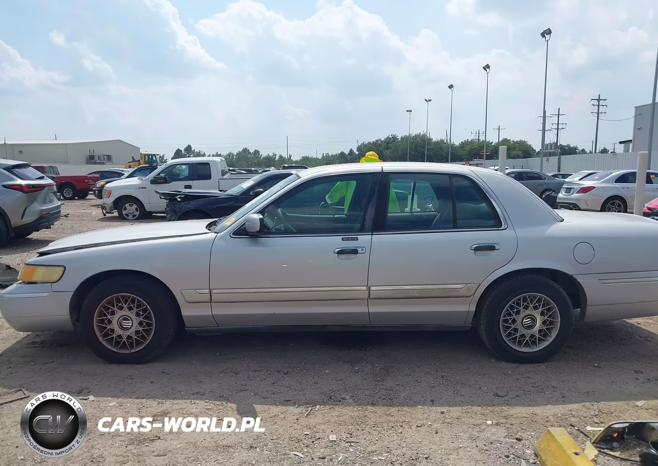 2000 Mercury Grand Marquis Gs VIN:2MEFM74W9YX712055 - 15
