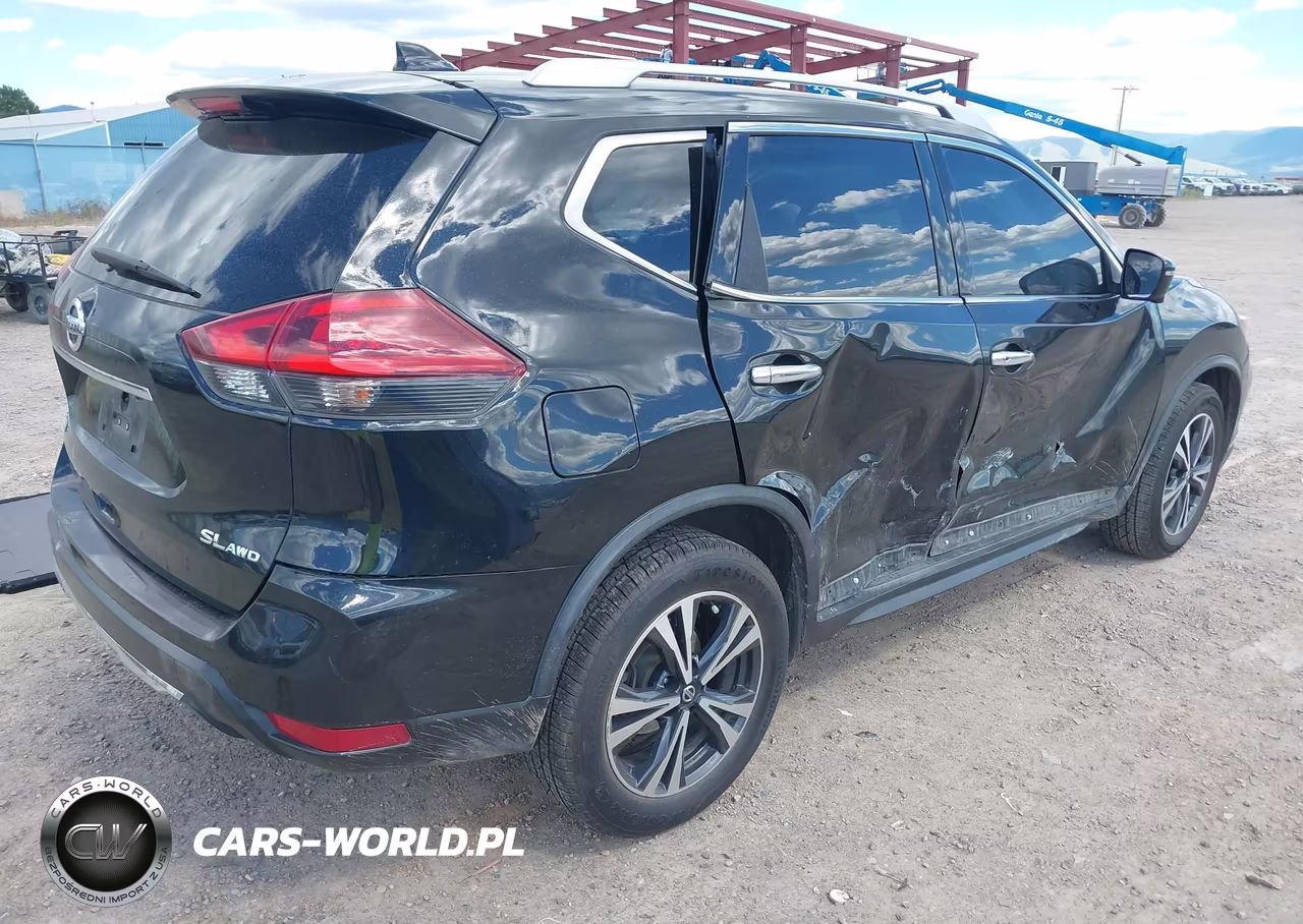 2018 Nissan Rogue Sl VIN:JN8AT2MV8JW318514 - 4