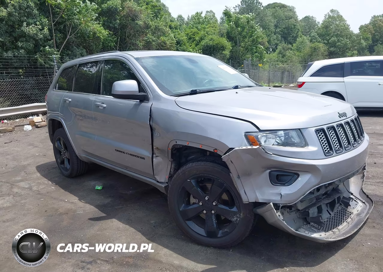 2015 Jeep Grand Cherokee Altitude VIN:1C4RJFAG2FC720815 - 13
