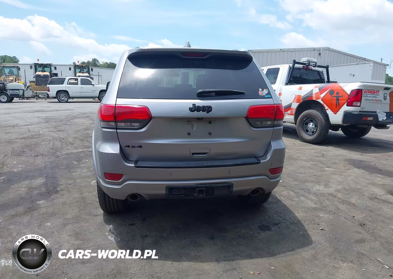 2015 Jeep Grand Cherokee Altitude VIN:1C4RJFAG2FC720815 - 16