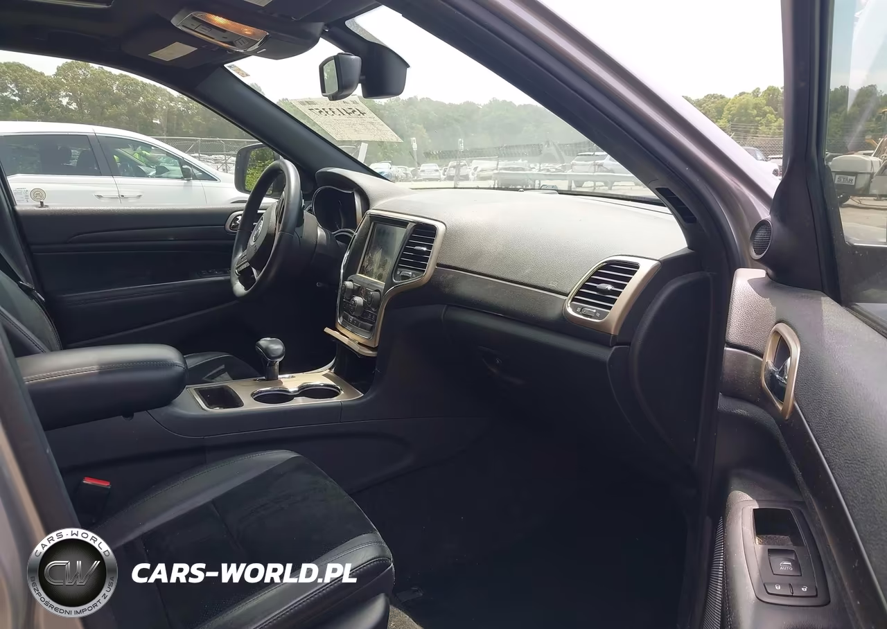 2015 Jeep Grand Cherokee Altitude VIN:1C4RJFAG2FC720815 - 5