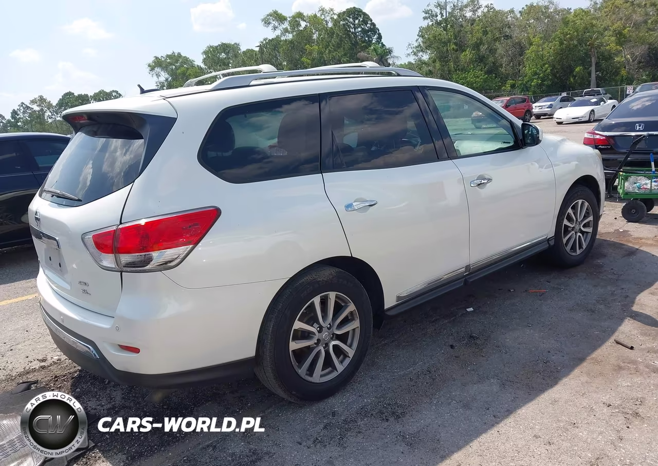 2016 Nissan Pathfinder Sl VIN:5N1AR2MM0GC611976 - 4