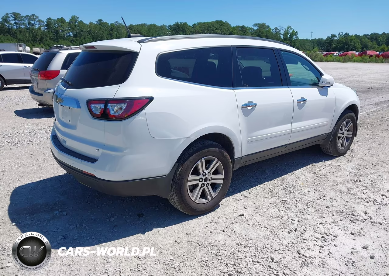 2017 Chevrolet Traverse 2Lt VIN:1GNKRHKD5HJ254572 - 4