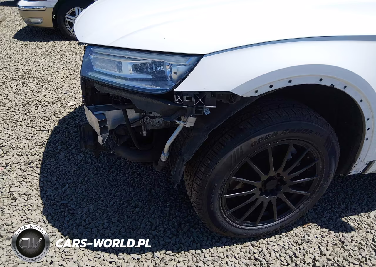 2019 Audi Q5 45 Premium VIN:WA1ANAFY2K2109148 - 18
