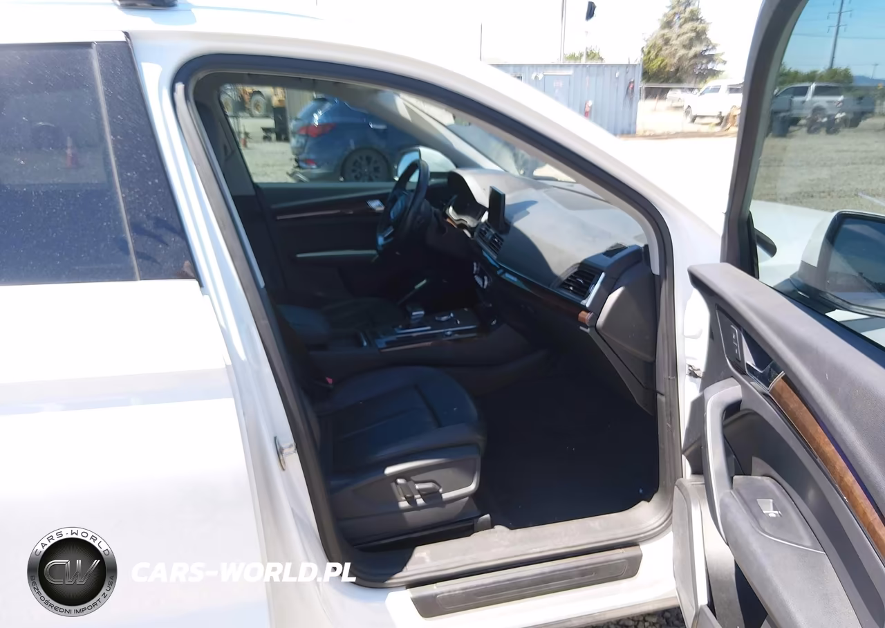 2019 Audi Q5 45 Premium VIN:WA1ANAFY2K2109148 - 5