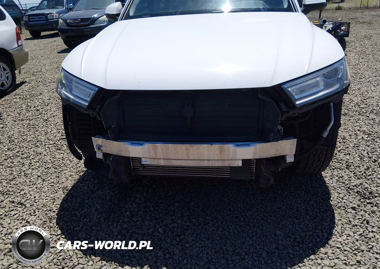 2019 Audi Q5 45 Premium VIN:WA1ANAFY2K2109148 - 6