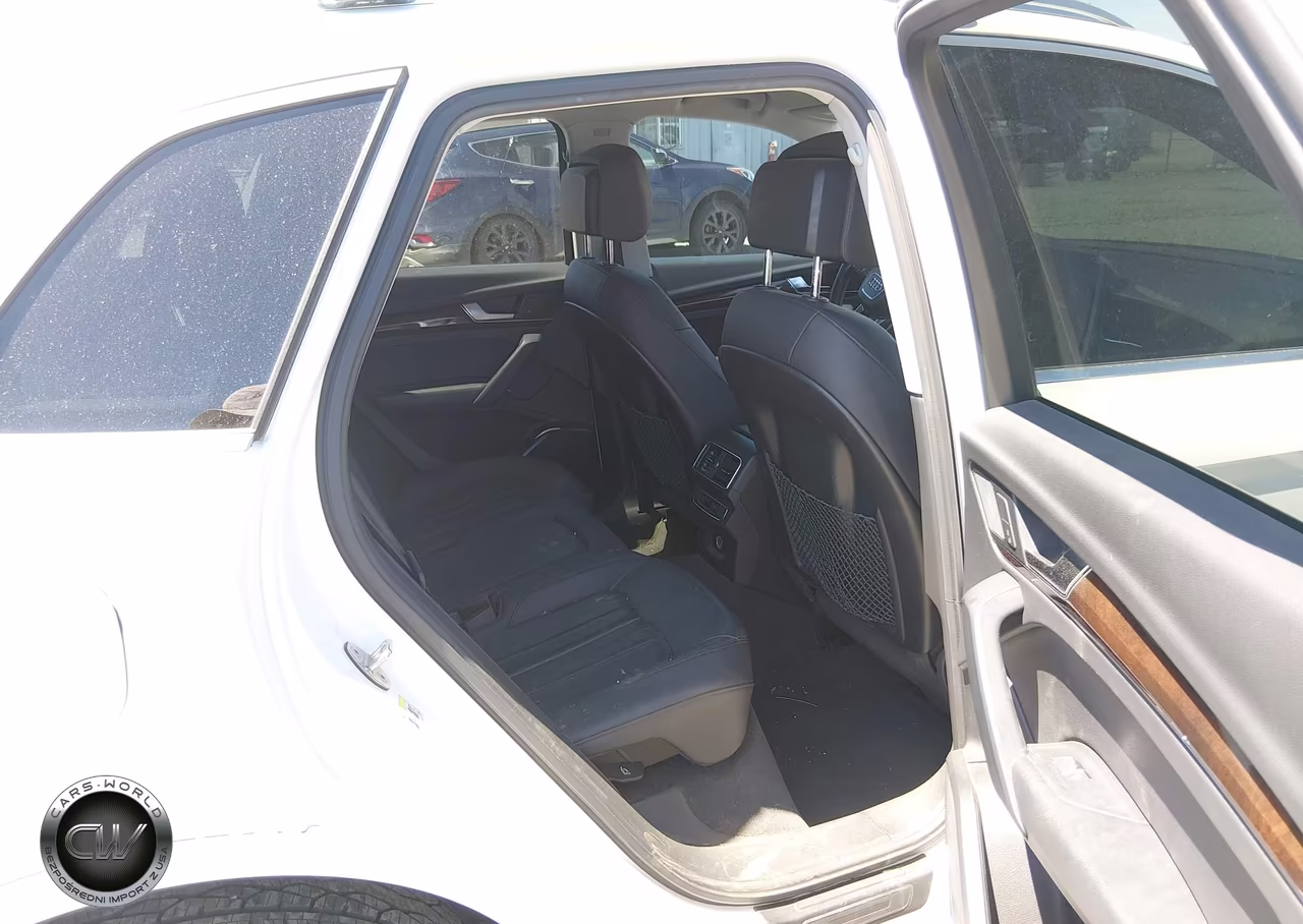 2019 Audi Q5 45 Premium VIN:WA1ANAFY2K2109148 - 8