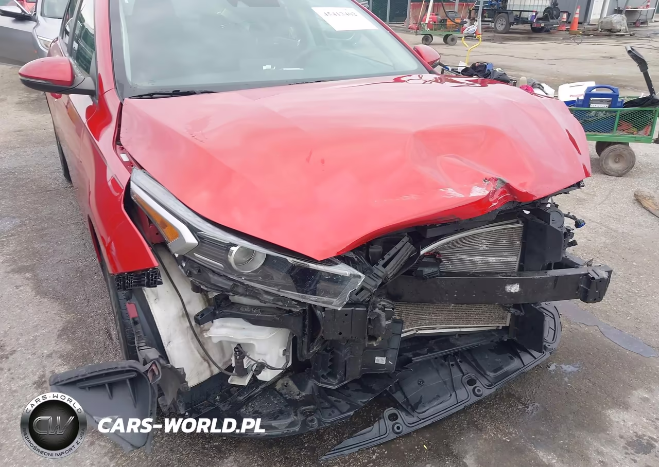 2023 Kia Forte Lxs VIN:3KPF24AD0PE592935 - 18