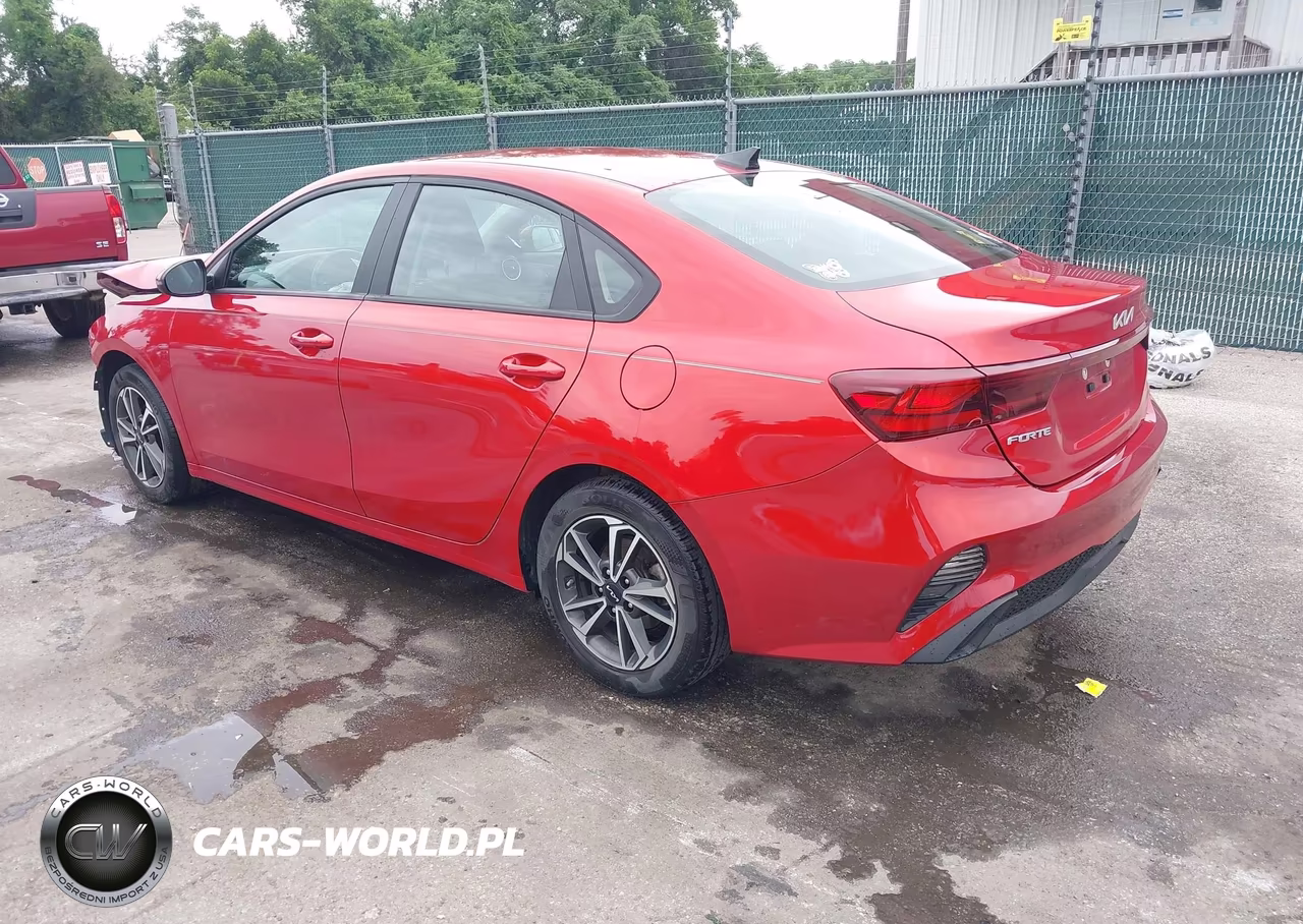 2023 Kia Forte Lxs VIN:3KPF24AD0PE592935 - 3