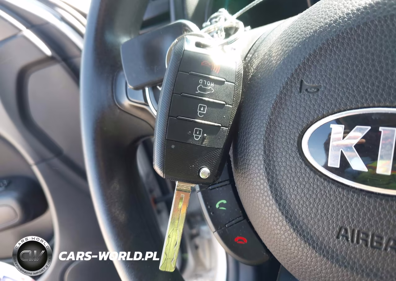 2017 Kia Soul VIN:KNDJN2A28H7493107 - 11