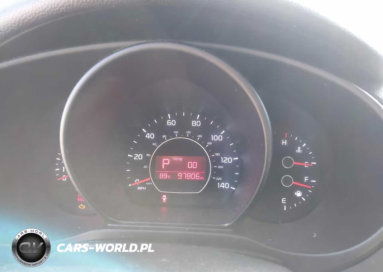 2017 Kia Soul VIN:KNDJN2A28H7493107 - 7