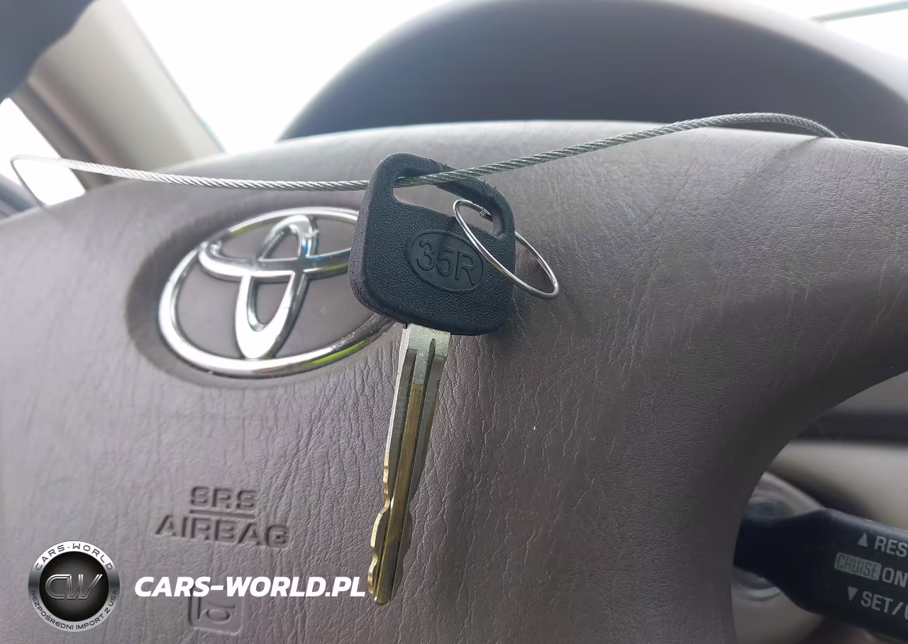 2002 Toyota Camry Le VIN:4T1BE32K42U072031 - 11