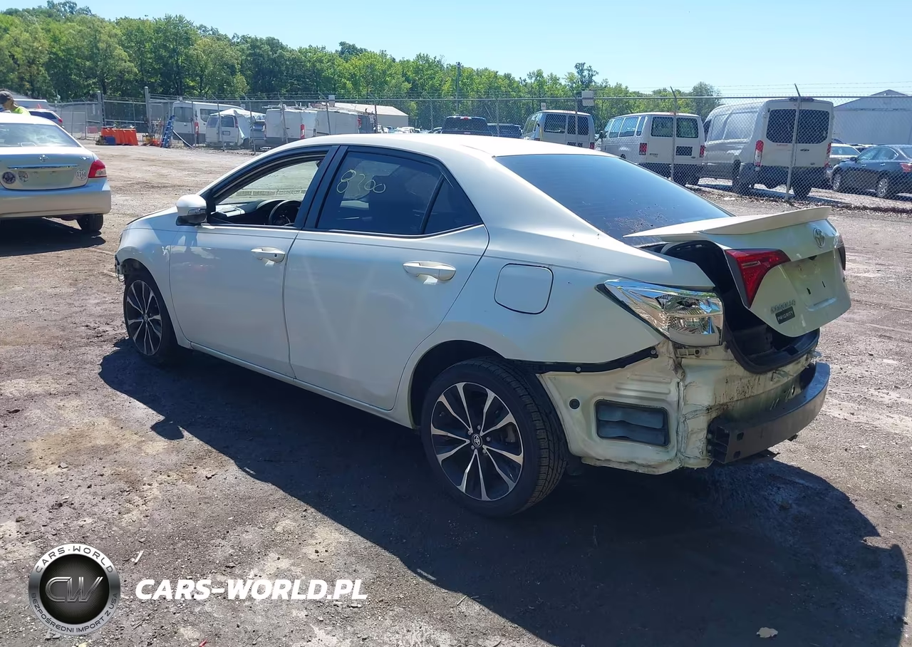 2019 Toyota Corolla Se VIN:5YFBURHE0KP908300 - 3