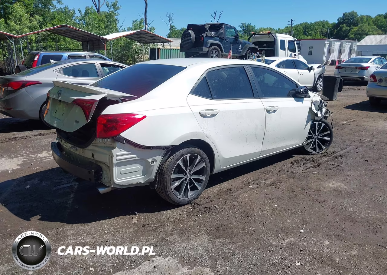 2019 Toyota Corolla Se VIN:5YFBURHE0KP908300 - 4