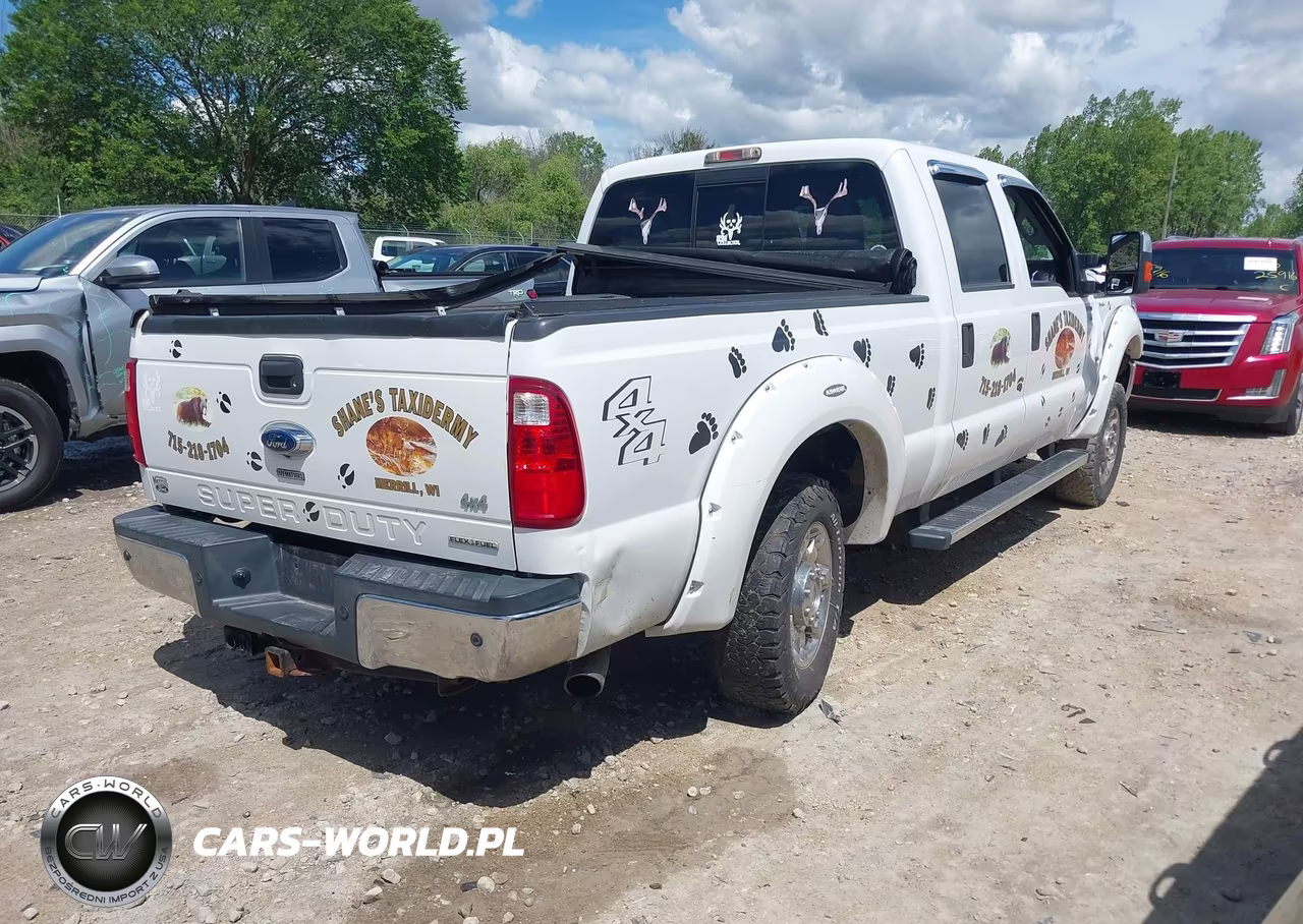 2013 Ford Super Duty F-250 Srw King Ranch-Lariat-Platinum-Xl-Xlt VIN:1FT7W2B68DEA12707 - 4