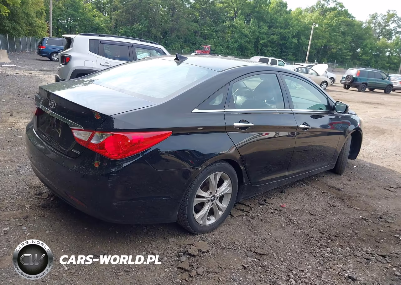 2013 Hyundai Sonata Limited VIN:5NPEC4AC6DH705195 - 4