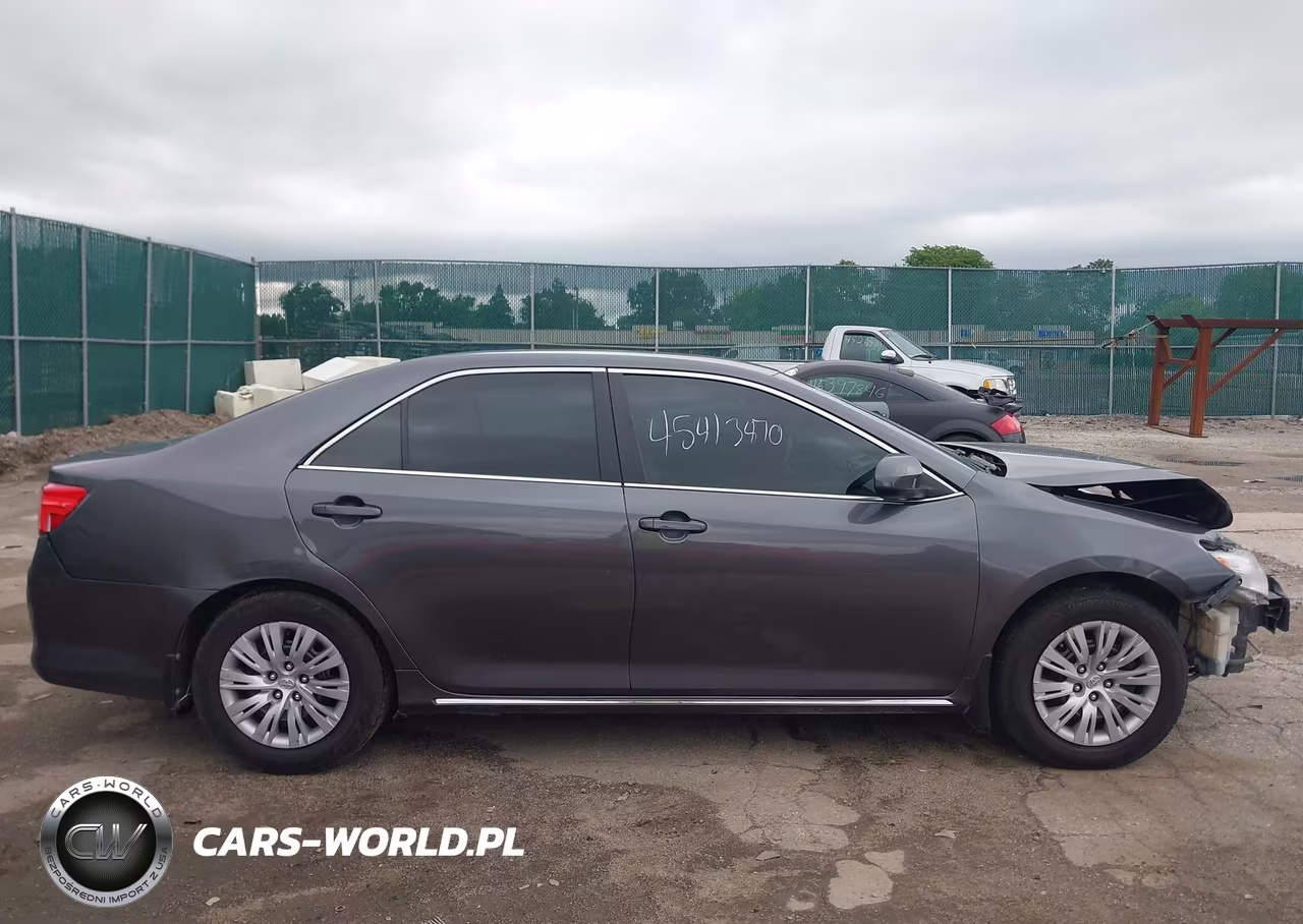 2013 Toyota Camry Le VIN:4T4BF1FKXDR285098 - 14