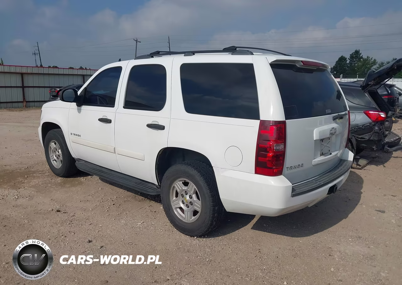 2008 Chevrolet Tahoe Ls VIN:1GNFC13CX8R249840 - 3