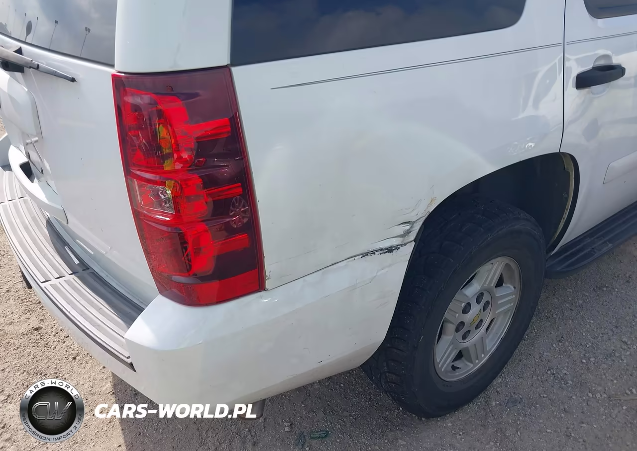 2008 Chevrolet Tahoe Ls VIN:1GNFC13CX8R249840 - 6