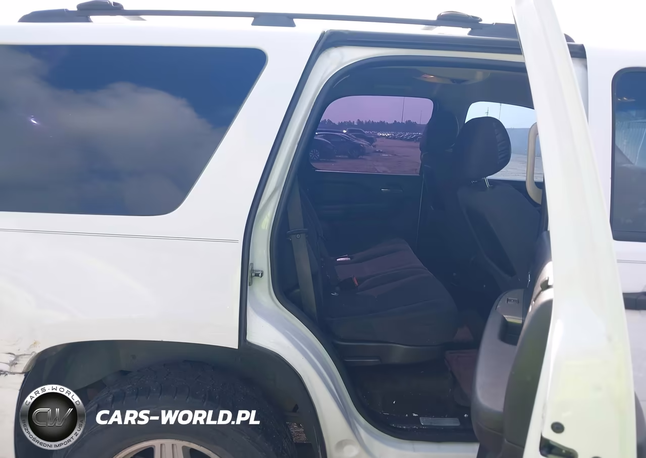 2008 Chevrolet Tahoe Ls VIN:1GNFC13CX8R249840 - 8